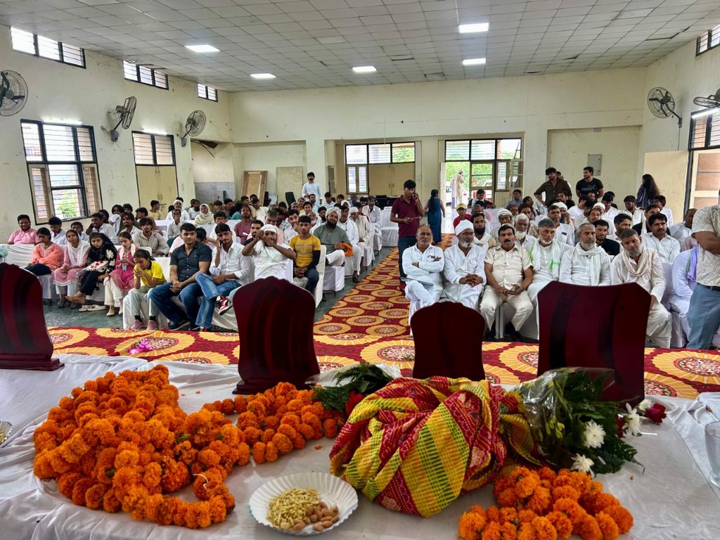 Audience gathered at the Nuh felicitation ceremony